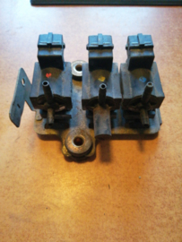 Vacuümventiel Nissan Terrano2 R20 14956-G2412 gebruikt.