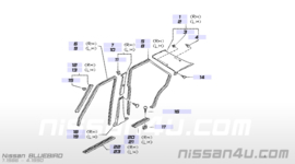 Afdekkap rechts interieur Nissan Bluebird T72 76913-Q9111 Gebruikt.