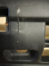 Voorbumper Nissan Micra K10 62022-21B25 Gebruikt. lichte schade.