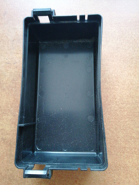 Cover-relay box Nissan Terrano2 R20 24382-8F000