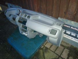 Dashboard Nissan Micra K11 68100-6F700 Gebruikt.