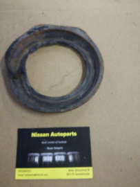 Chassisveerrubber onderzijde rechts Nissan Micra K11 55032-4F101 (55032-4F100)