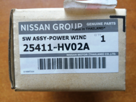 Raambedieningsschakelaar bijrijderskant Nissan Qashqai J11 25411-HV02A Origineel.