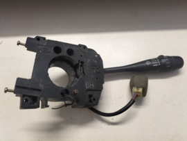 Ruitenwisserschakelaar Nissan 25260-66Y01 B13/ N14/ Y10 Gebruikt,