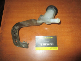 Koppelingsoliereservoir Nissan Almera N16 30617-5M000