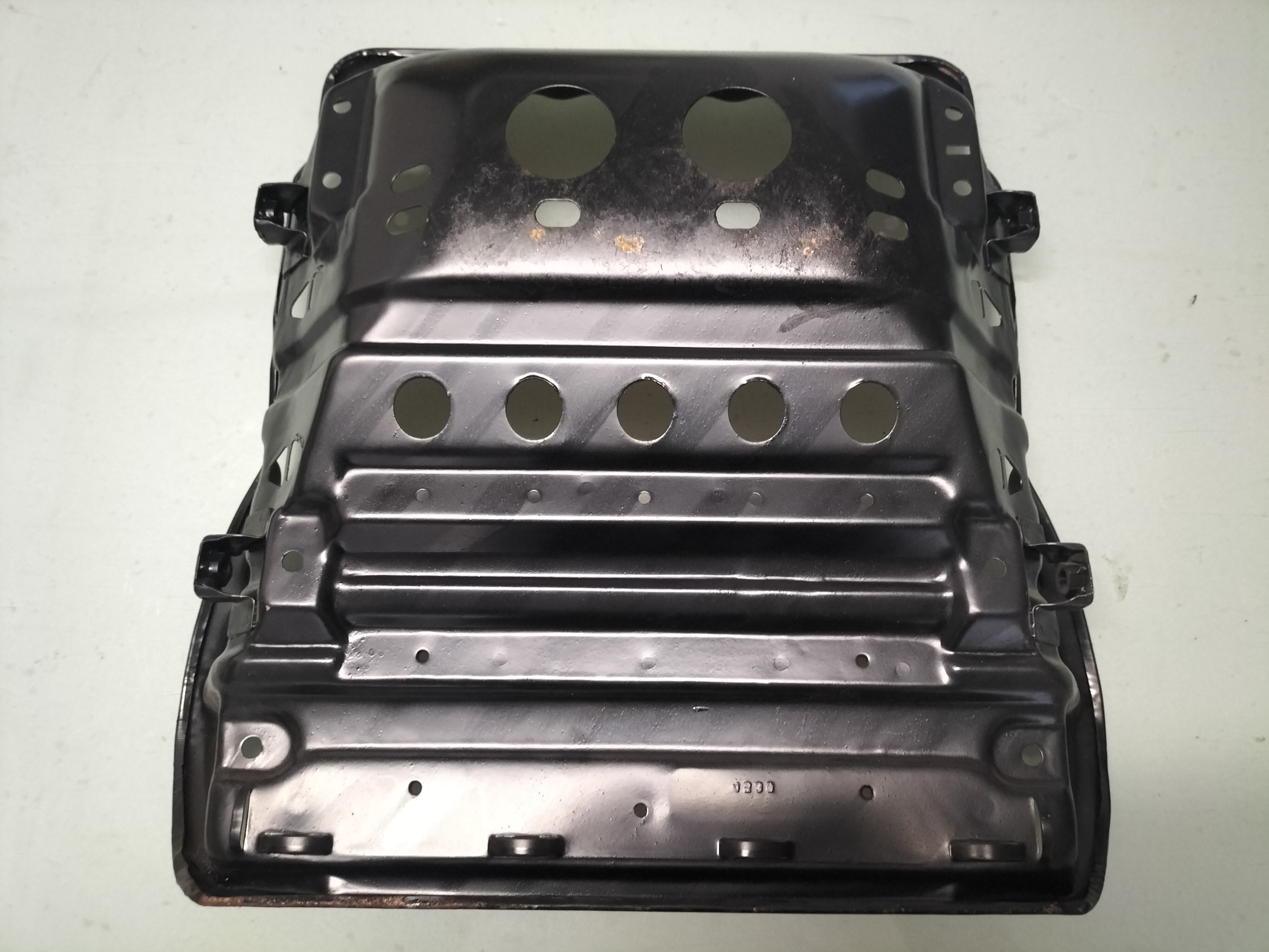 Schelp/stoelframe voorstoel Nissan 87301-65Y00 Origineel