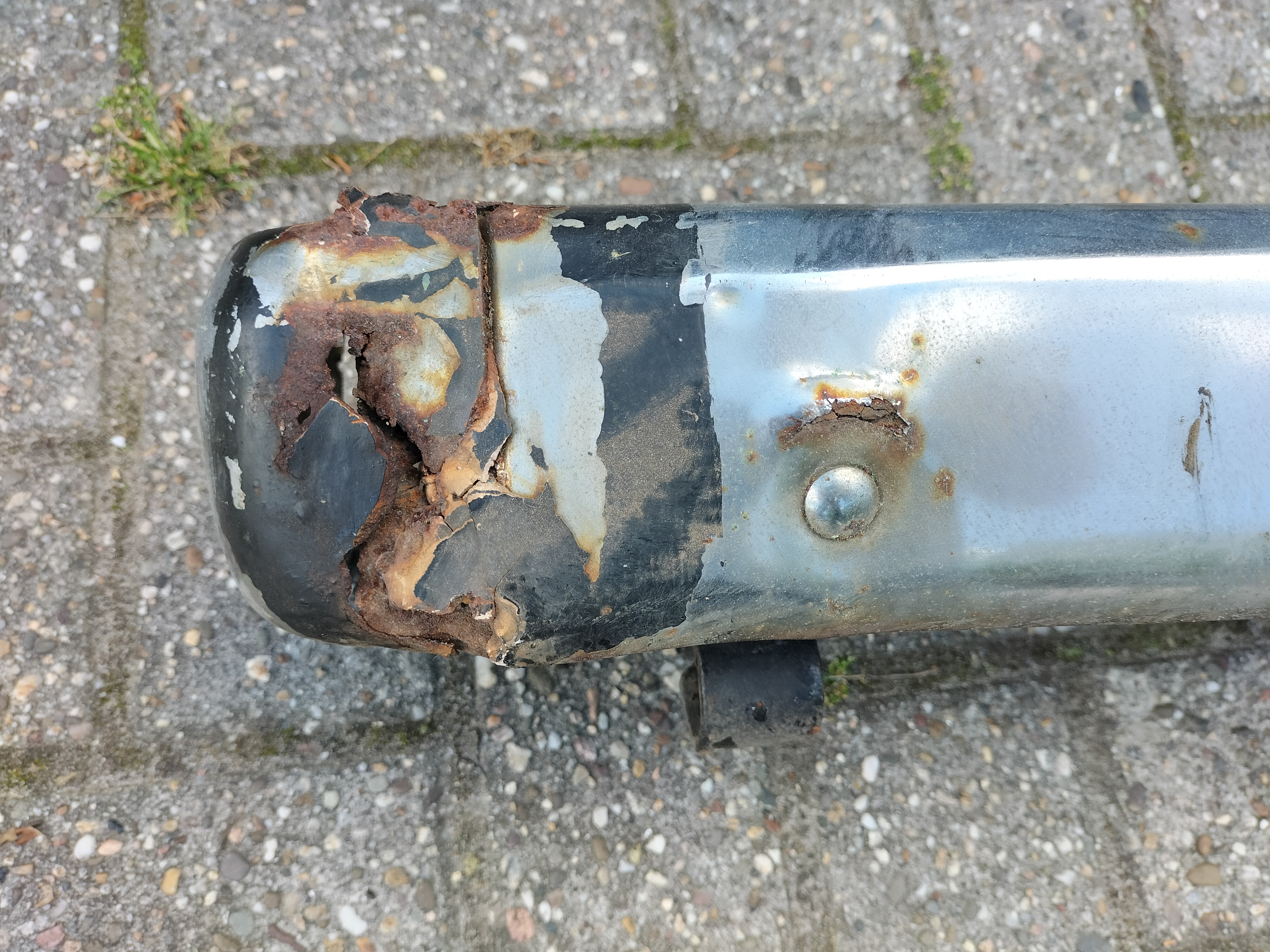 Assy-bar, rear bumper Datsun Cherry E10 85001-M1008 Used part. Little damage.