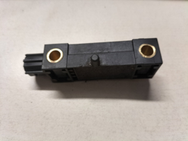 Airbagsensor links Nissan Primera P11/WP11 98831-9F726 (98831-9F740) (0285002085) Gebruikt.