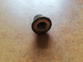 Dopmoer achteras Nissan 55269-0M010 A32/ N15/ P11/ V10/ Y10/ WP11/ Z50 Gebruikt.