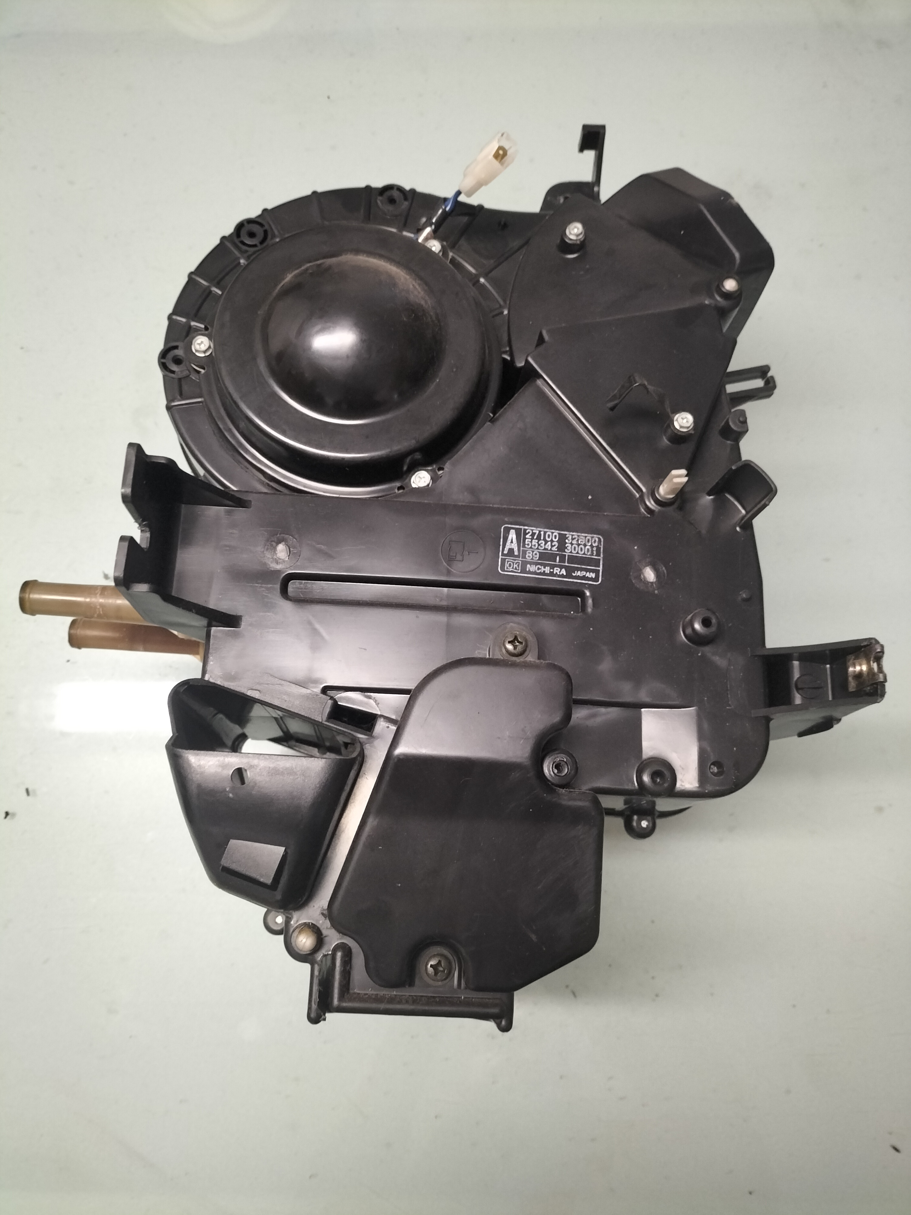 Heating unit front Nissan Micra K10 27110-04B04 (27100-32B00) Used part.