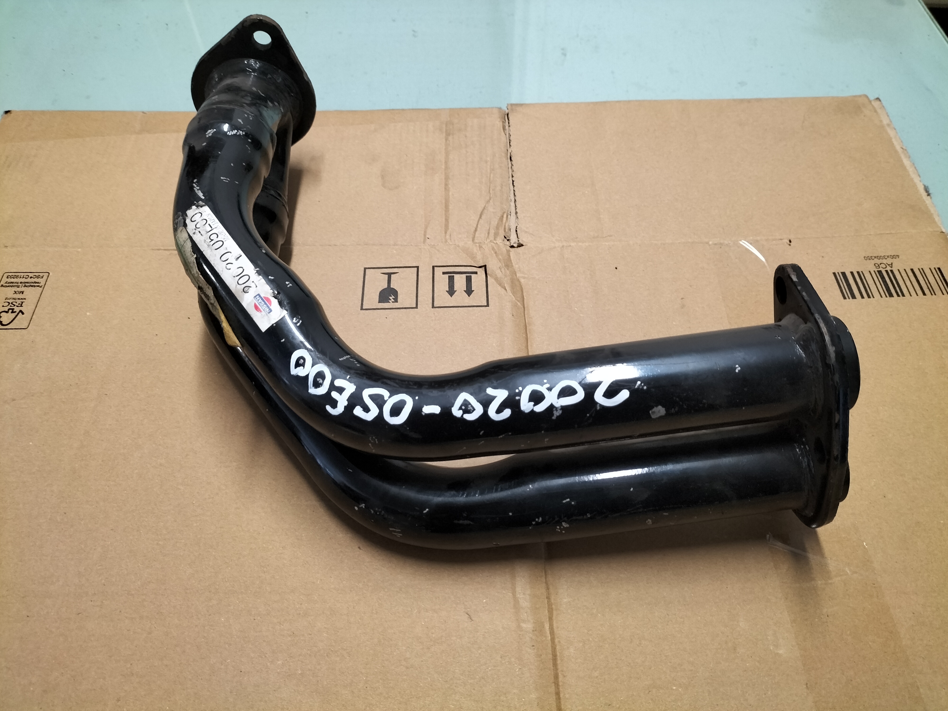 Front pipe Nissan 20020-05E00 Original
