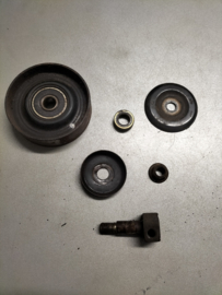 Pulley idler, compressor Nissan 11925-1M201 N16/ P11/ V10/ WP11 Used part.