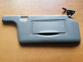 Sunvisor right-hand Nissan Primera P11/ WP11 96400-9F670 Used part.