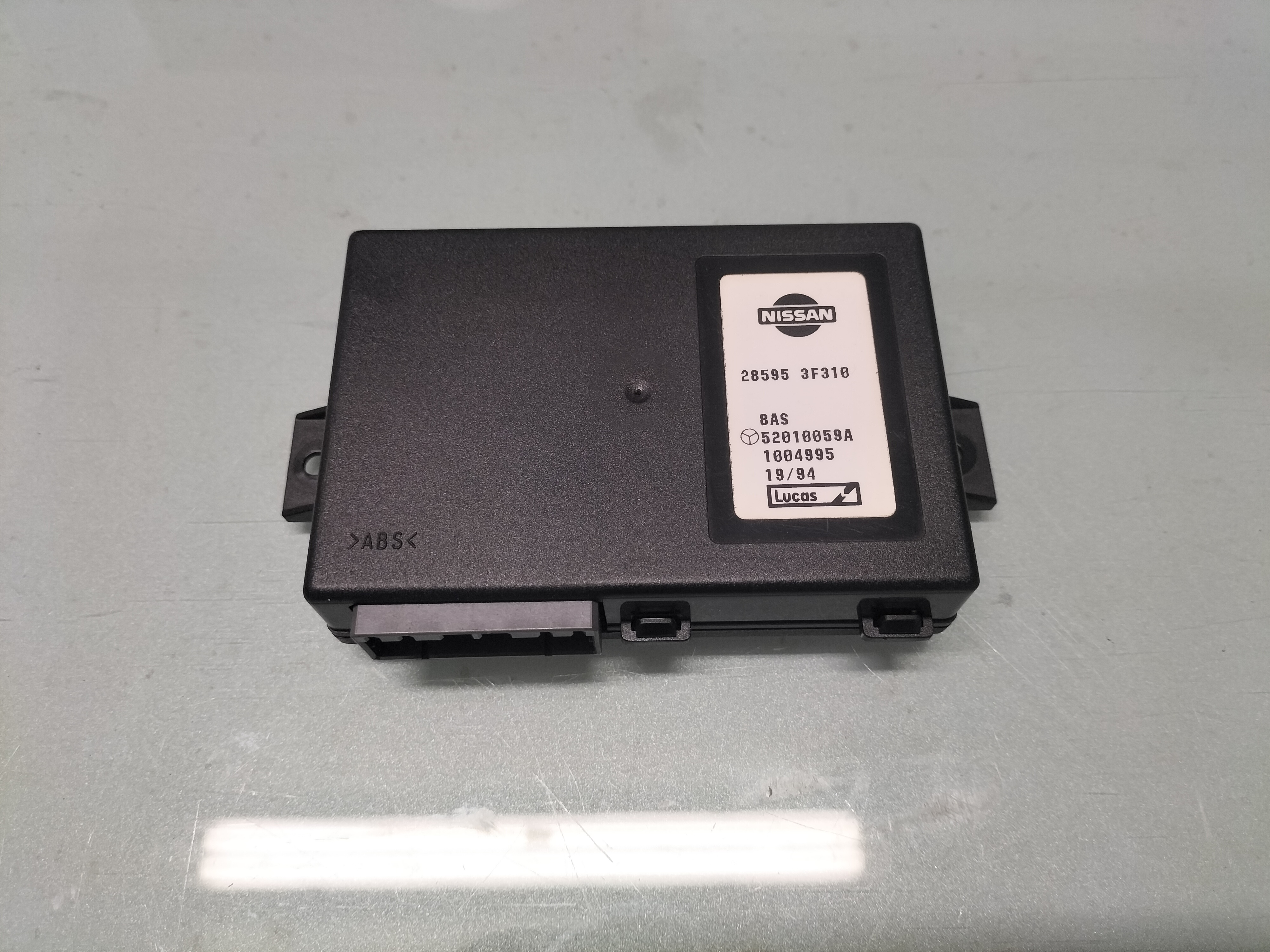 Control entry card Nissan 28596-9F911 (28595-3F310) Original