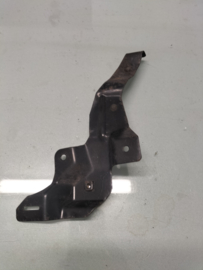 Montagesteun achterbumper rechts Nissan Micra K10 85220-21B00 Gebruikt.