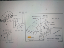 Sierstrip portier rechtsvoor Nissan Terrano2 R20 80870-2X830 (80870-7F600) (GN0) Schade