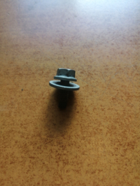 Bolt M5.75 X 16 Nissan 01121-S601E