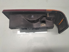 Achterlicht links binnenste Nissan 26555-03A01 IKI 4294 Origineel.