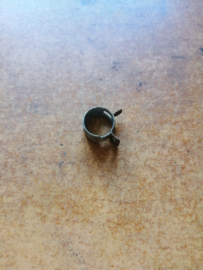 Slangklem 11mm Nissan 16439-N4210 Gebruikt.