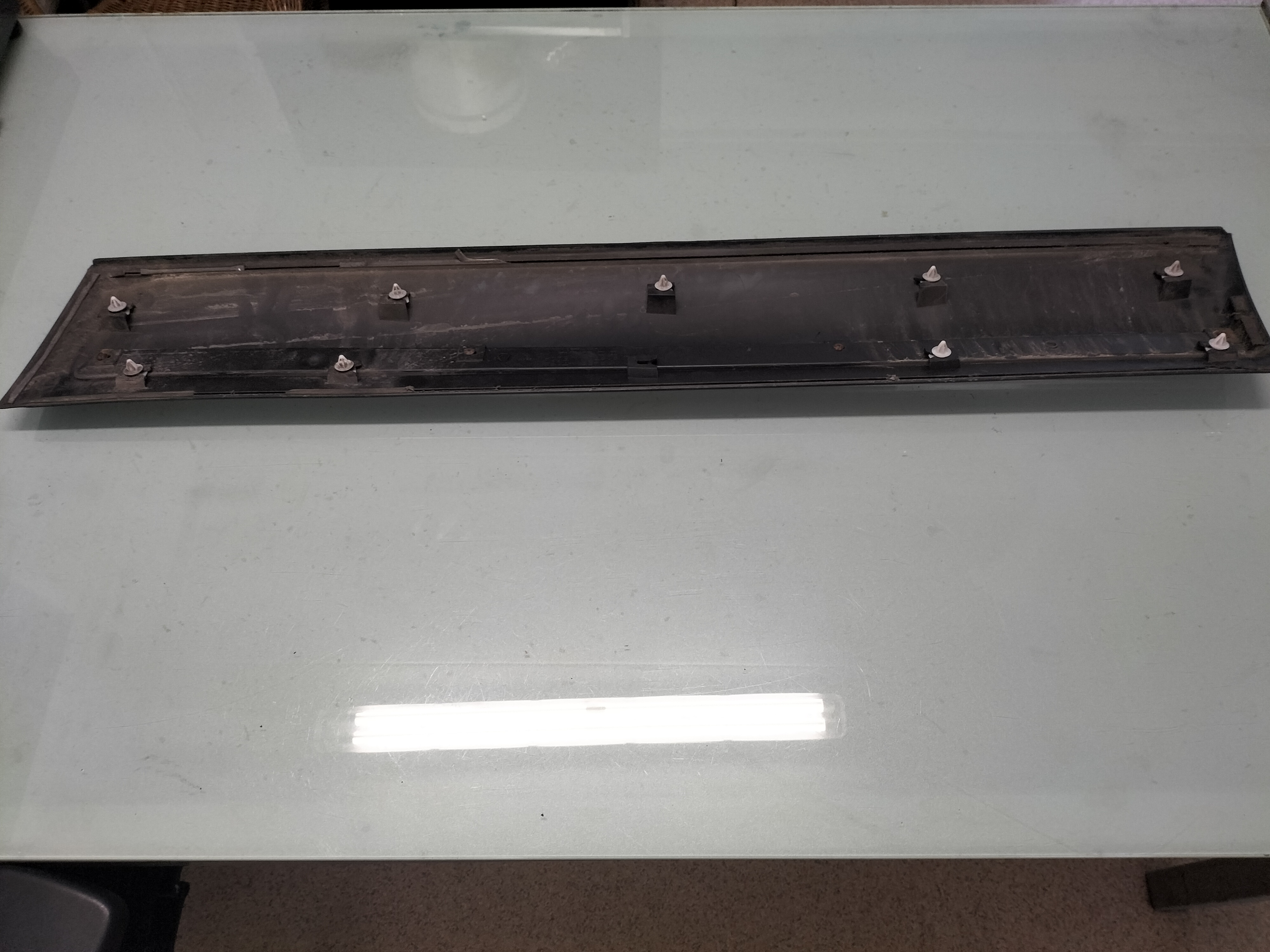 Sierstrip portier linksvoor Nissan Qashqai J10/ JJ10 80871-JE20C Gebruikt.