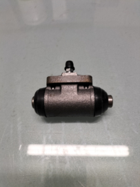 Repair kit wheel brake cylinder Nissan 44100-6F611 Original