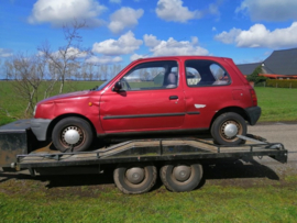 Nissan Micra K11 CG13DE 1997 kleurcode AP0. handgeschakeld. Nieuw binnen 10-april-2022