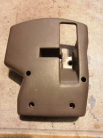 Stuurkolomafdekkap Nissan Micra K11 48470-5F200. Onderste deel
