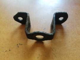 Bevestigingssteun stabilisator achteras rechts Nissan Bluebird T12/ T72/ U11 56312-02E00 Gebruikt.
