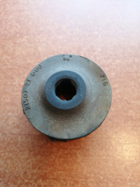 Montagerubber onderzijde radiateur Nissan Primera P11/ WP11 21507-2F000 Gebruikt.