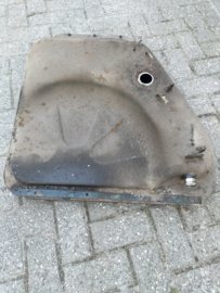 Brandstoftank Datsun Cherry F10 17201-M4761 Gebruikt.