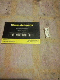 Bevestigingsclip Daklijst Nissan Micra K12 73856-AX005 Origineel.
