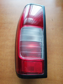 Achterlicht links Nissan King Cab D22/ LCD22 26559-3S20B
