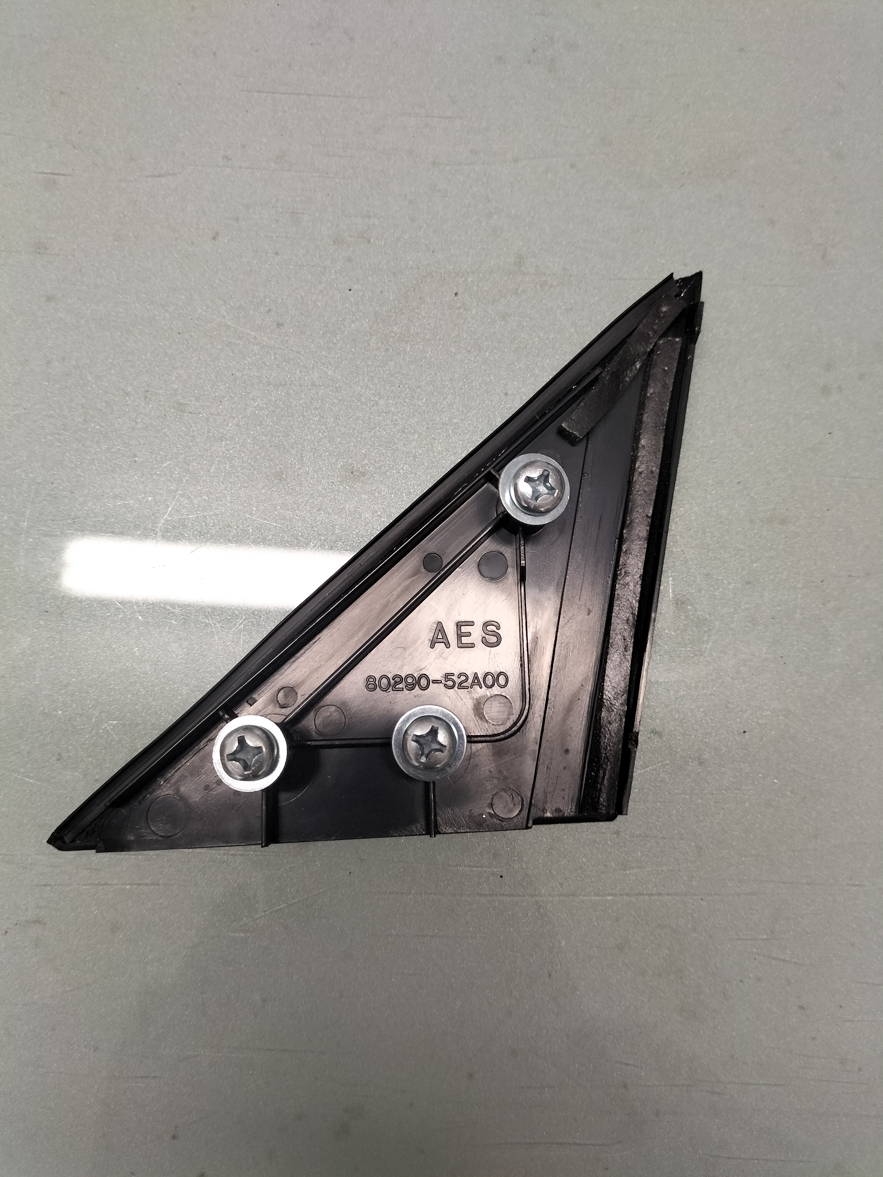 Afdekkap binnenzijde buitenspiegel Nissan 80290-52A00 Gebruikt
