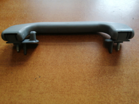 Handgreep plafond Nissan Primera P11/ WP11 73940-9F610 Gebruikt.