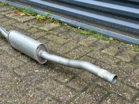 Voorpijp met middendemper L20S Datsun Laurel C230 200L 20010-S3400 Nieuw.