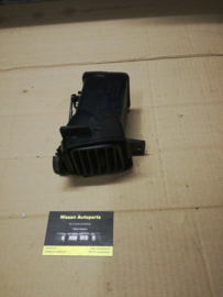 Kachelventilatierooster links Nissan Almera N15 68761-1N600 Gebruikt.