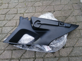 Finisher-rear pillar left-hand Nissan Qashqai J11 76935-4EA1B (76935-4EA0A) Origineel.