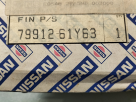 Hoedenplankpaneel links Nissan 100NX B13 79912-61Y63 Origineel.