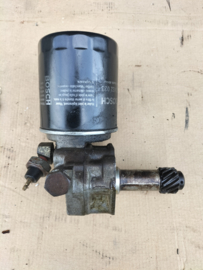 Assy-pump oil A10/ A12 Datsun Cherry F10 15010-M3000 Used part.