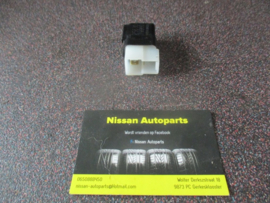 Relais claxon Nissan 25630-79960 / 25630-C9962