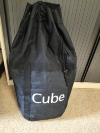 Showroomautoafdekkleed Nissan Cube 20260416 Origineel.