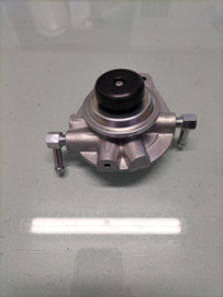 Fuel filter Nissan 16401-VB20A Original