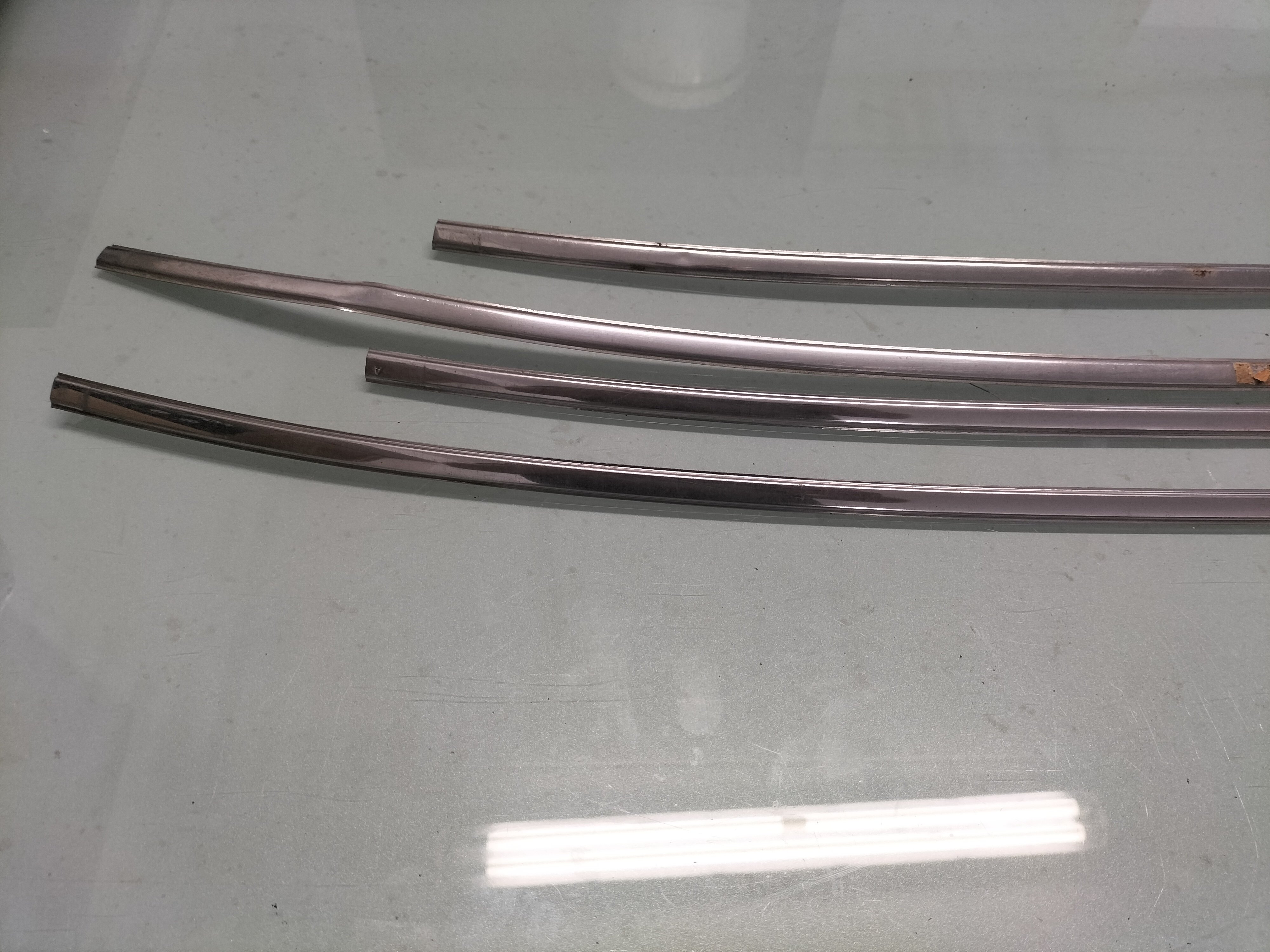 Sierlijstenset Nissan 79750-01A00 Origineel