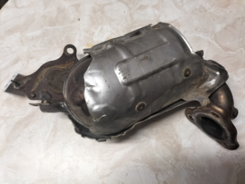 Three way catalyst HR09DET Nissan Micra K14 20900-00Q2G (208A0-7241R) Used part.