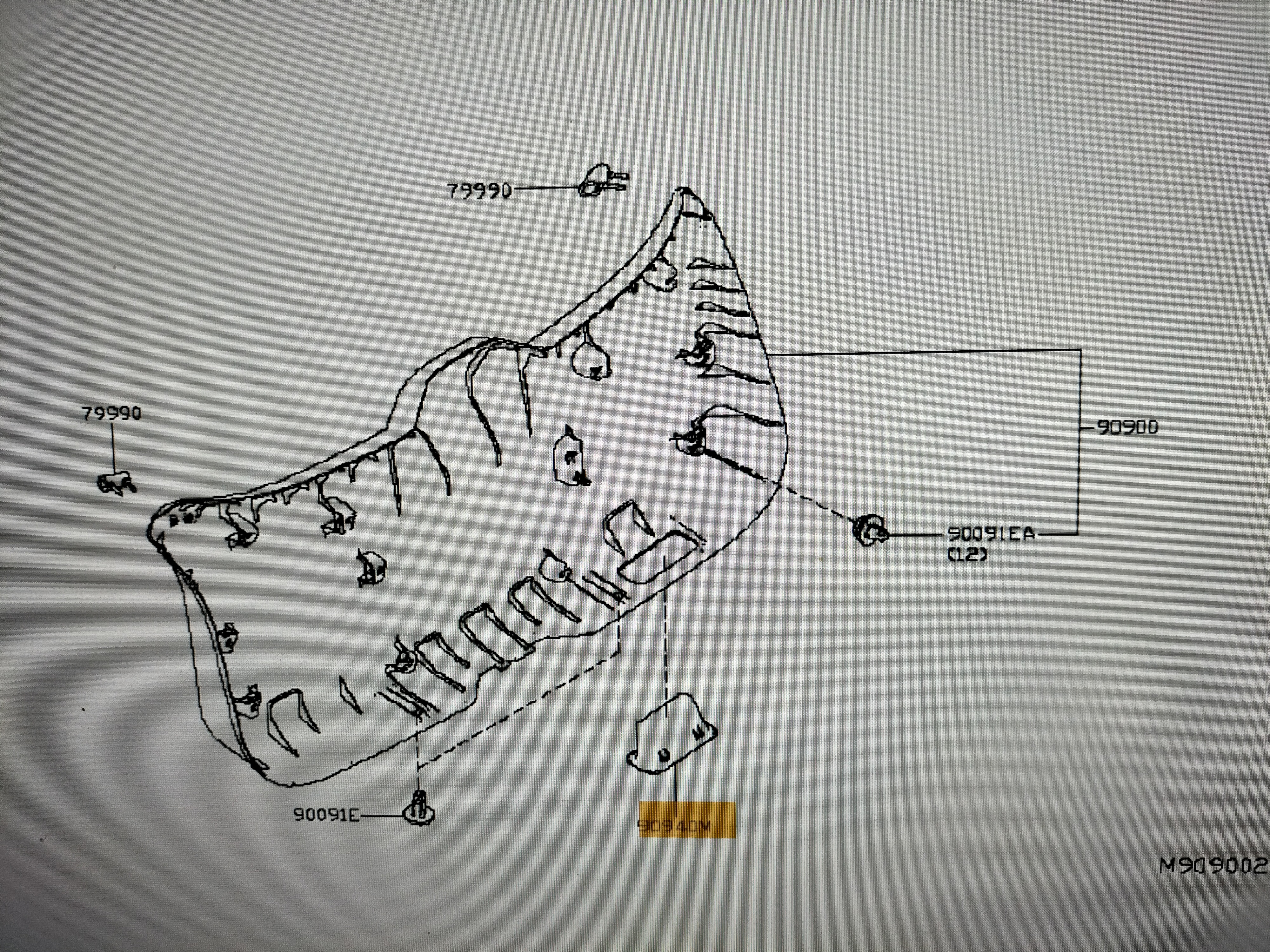 Handgreep binnenzijde achterklep Nissan Micra K14 90940-AW802 Gebruikt.