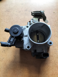 Gasklephuis SR20DE Nissan Primera P11/ WP11 16119-7J511 Gebruikt.