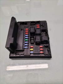 Zekeringenkast Nissan 284B7-JD01B Origineel
