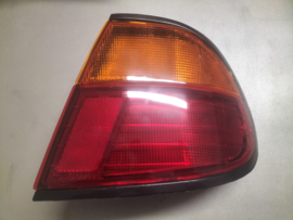 Achterlicht rechts-buitenste Nissan Almera N15 sedan 26550-0N827 Nieuw.