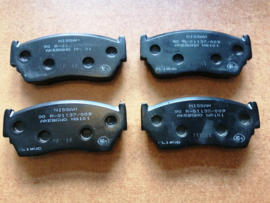 Brake pads front axle Nissan D106M-50Y94 B13/ N14 Original.