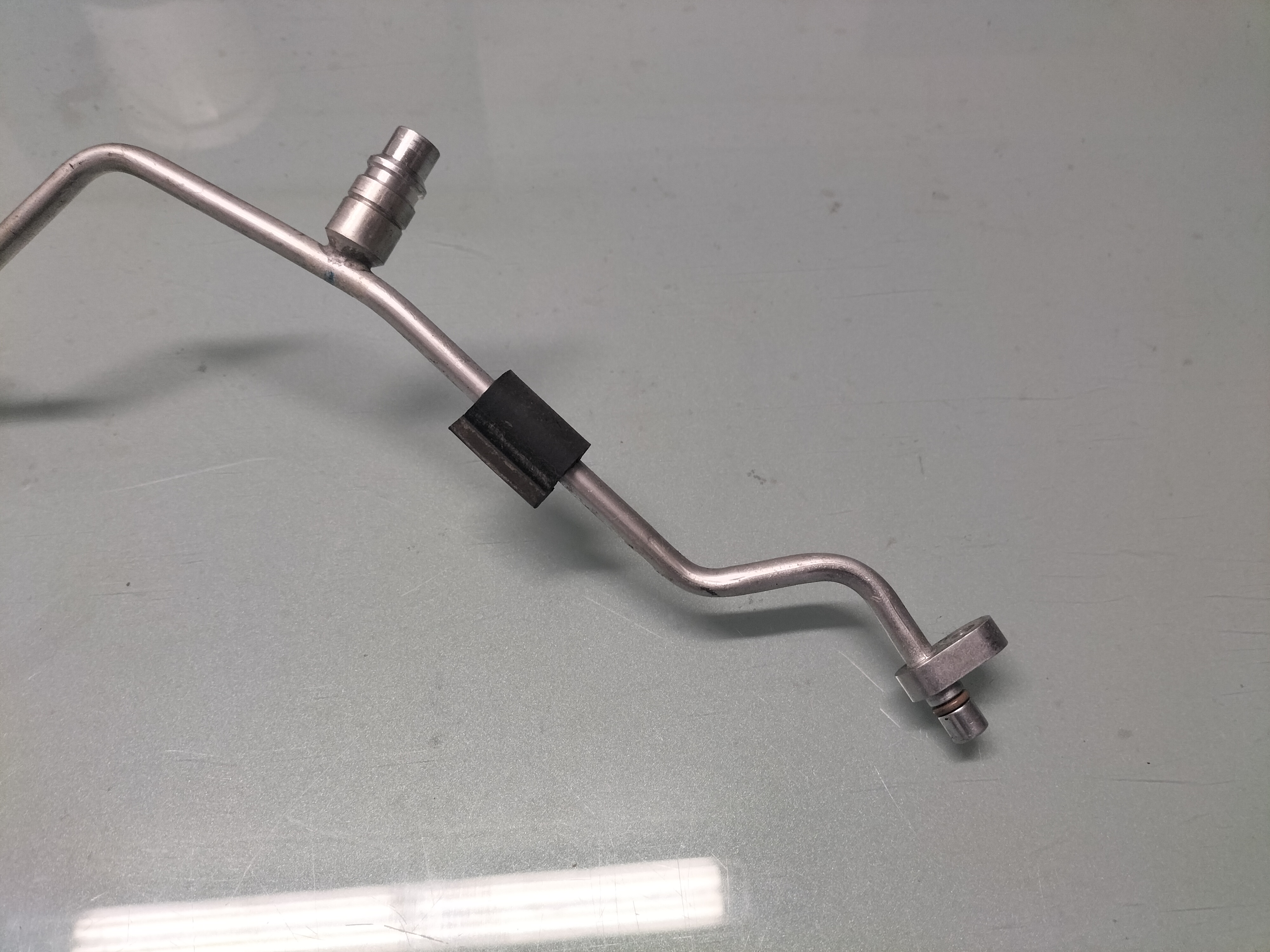 Aircoleiding hoge druk Nissan Micra K14 92440-5FN0B Gebruikt